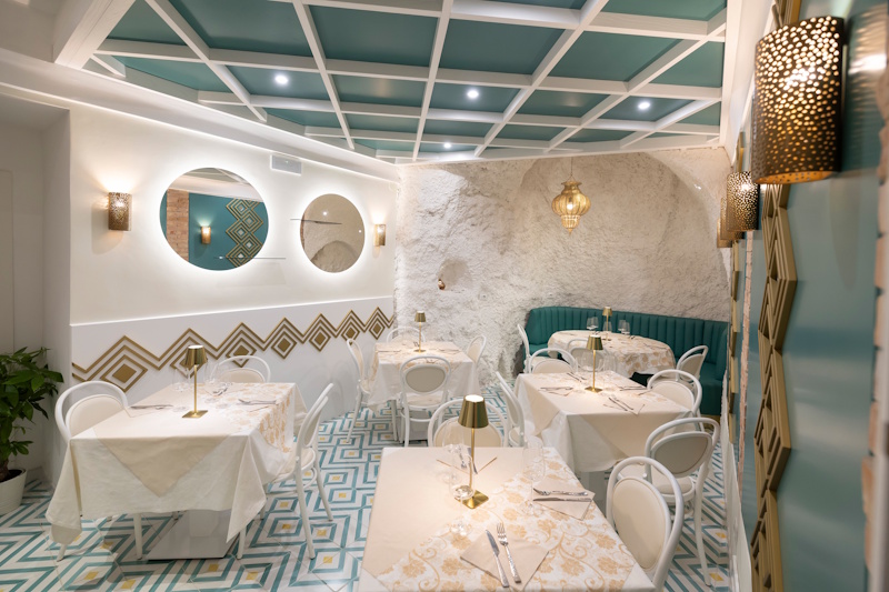 Ciao Restaurant By Night' Amalfi